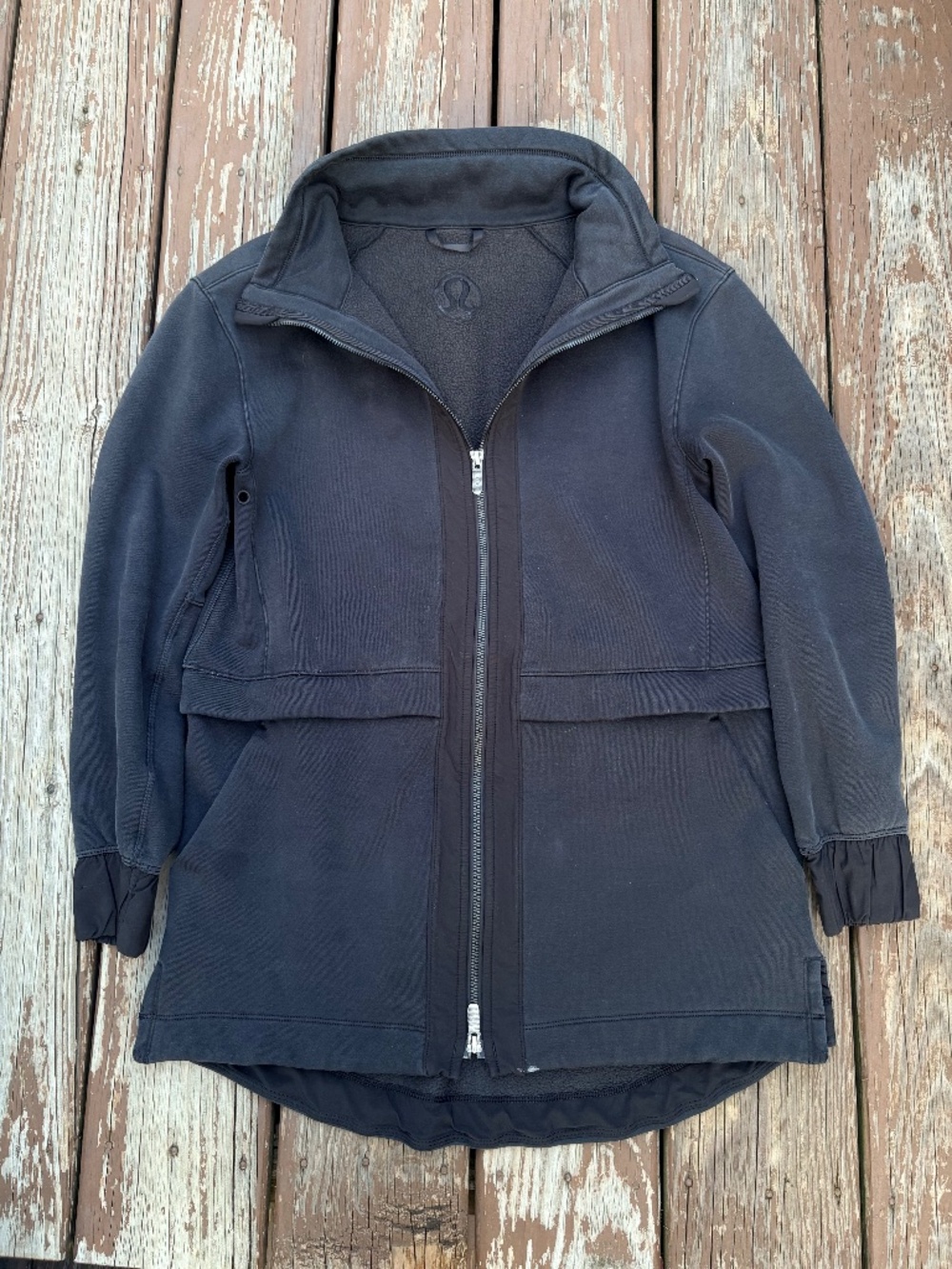 Lululemon Light As Warmth Jacket – Black Sz 8